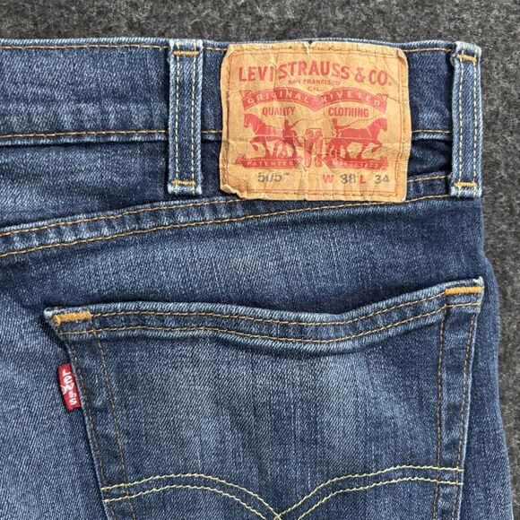 Levis 505 Jeans Men's 38x34 Blue Faded Denim Straight Leg Regular Fit Stretch - Picture 5 of 13